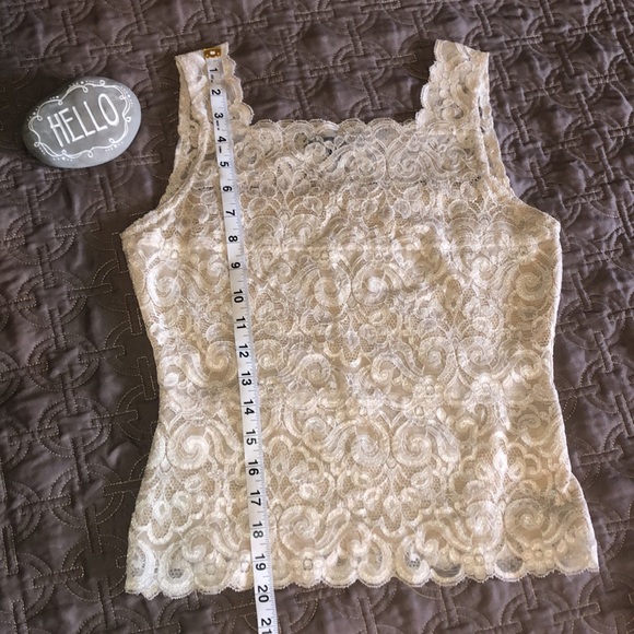 Karen Kane three tiered lace tank top - Picture 6 of 11